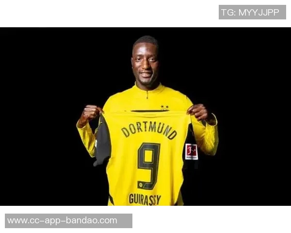 多特高层与球员一致认可吉拉西的进球能力助力球队胜利