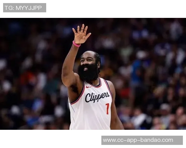 哈登回应后撤步争议称只是增加变化皮尔斯则自称是发明者