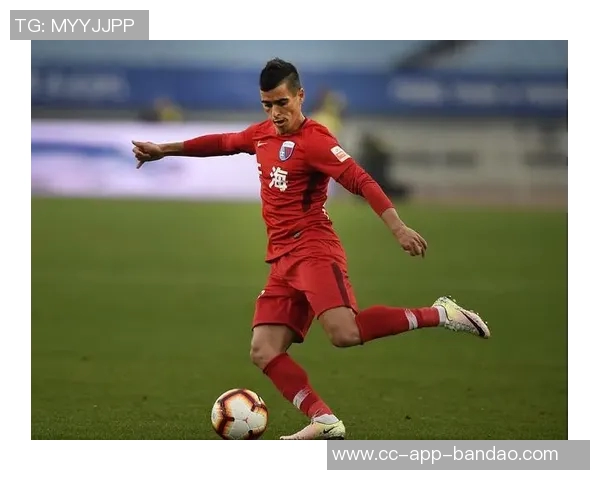 足球报：莱昂纳多出战英博前景乐观加布里埃尔恢复情况待定