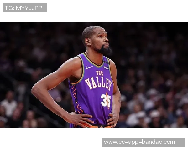 杜兰特大号与疑似小号同用猫头鹰图片引发网友热议