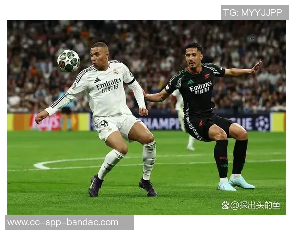 姆巴佩加盟皇马后国内四冠全被巴萨夺走但国际赛场收获两冠荣耀 姆巴佩加盟皇马后国内四冠全被巴萨夺走但国际赛场收获两冠荣耀